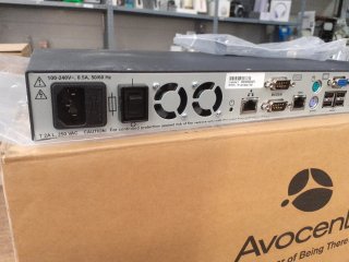 Avocent DSR2030 Conmutador KVM 16 Puertos