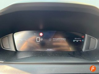 Peugeot 2008 Allure Puretech 130 S&S EAT8