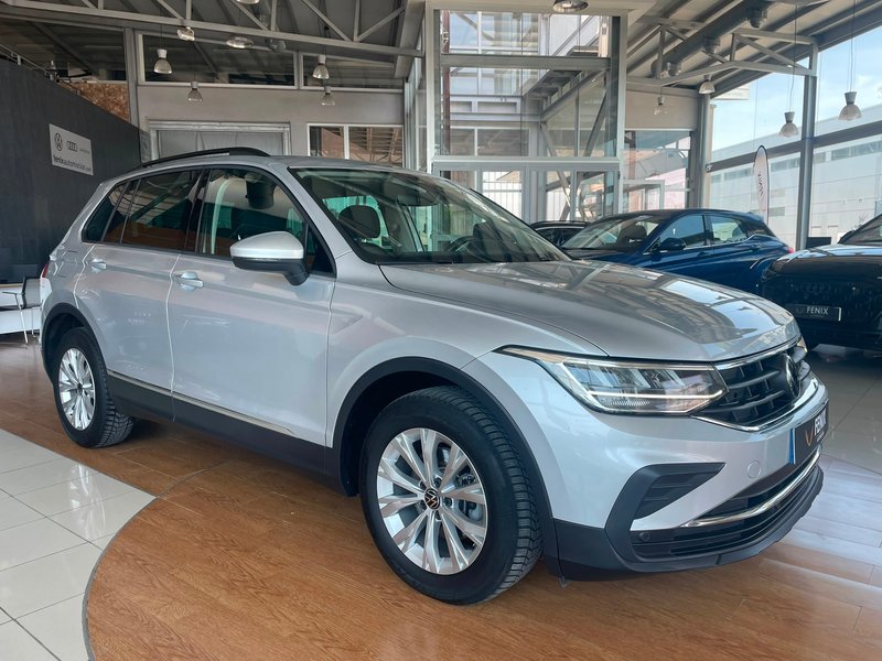 Volkswagen Tiguan 2.0 Life TDI DSG 2023, foto 4