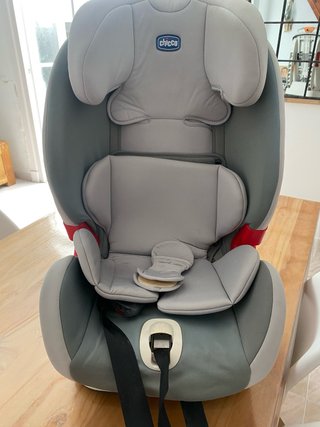 Silla de coche Chicco gris
