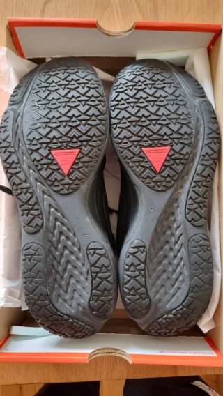 Nike React Miler Shield Zapatillas Running Negras