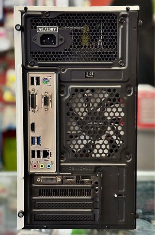 PC Mini Torre Gaming RGB