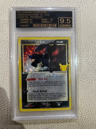 Umbreon Gold Star celebraciones 25 aniversario ing