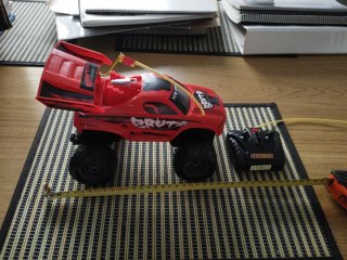 Coche teledirigido Brute Power