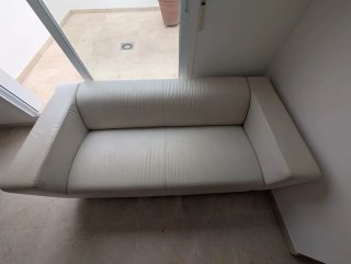 Sofá de 2 plazas blanco de piel