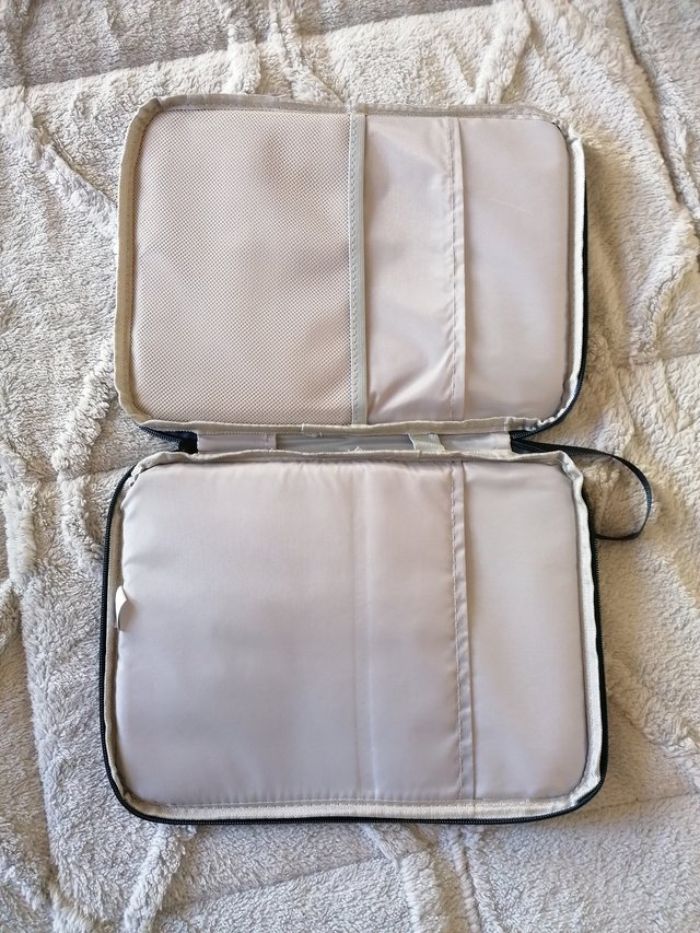 REGALO funda tablet con compras