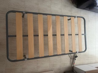 2- Somier 180x90cm