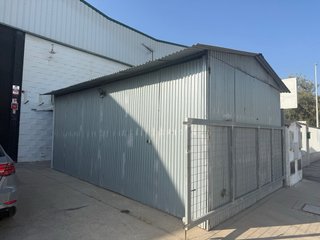 Caseta metálica 24m2 - 6.10x4.10x3.10m