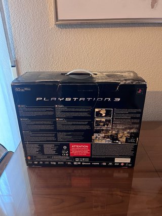 PS3 Fat Edición Especial Resistance 60GB