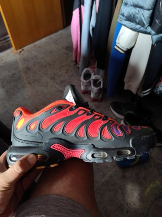 Nike Air Max Tn Zapatillas Negras y Naranjas