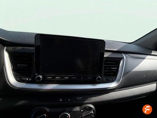 Kia Stonic 1.0 T-GDi 74kW (100CV) MHEV iMT Concept