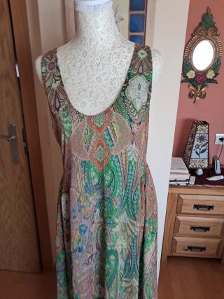 Vestido largo estampado multicolor