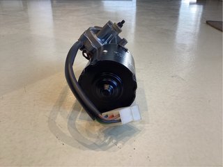 Motor limpiaparabrisas 928 628 30300