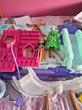 Enchantimals Casa de Nieve Ski Chalet