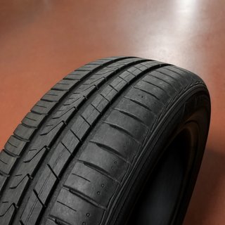 4 Llantas + Neumáticos 175/65 R14 86T