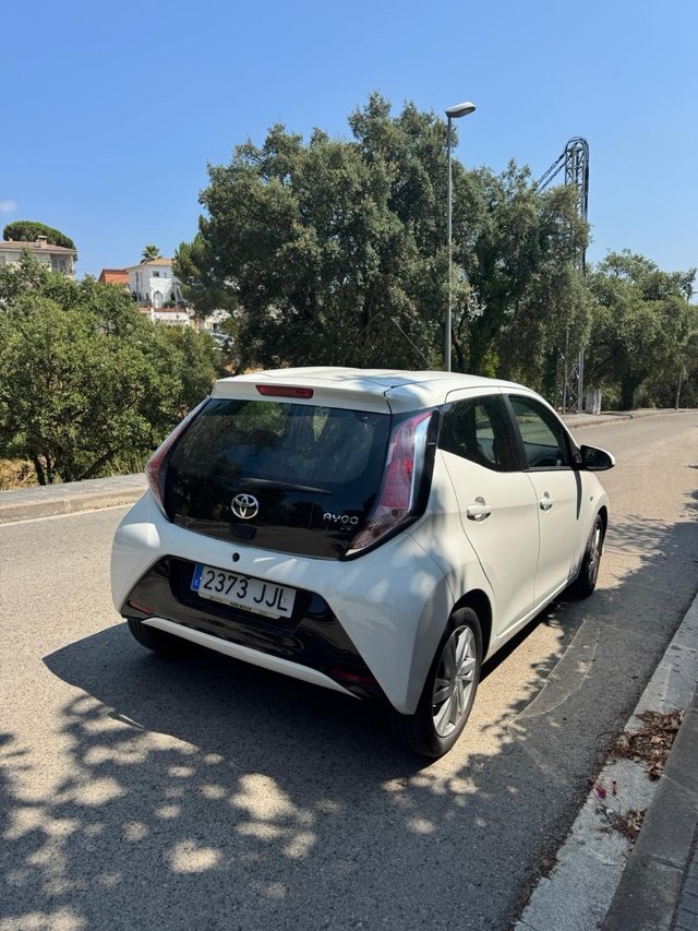 Toyota Aygo 2015 con solo 39900