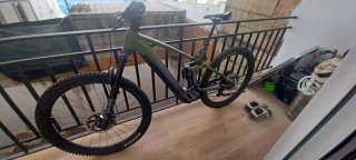 Bicicleta eléctrica doble suspensión e-MTB