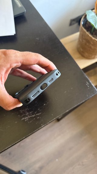 Funda TechWoven iPhone 16 Pro Max