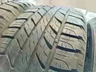 275 60 R18 113H Goodyear pack de 4 neumáticos