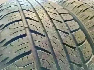 275 60 R18 113H Goodyear pack de 4 neumáticos