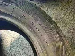 275 60 R18 113H Goodyear pack de 4 neumáticos