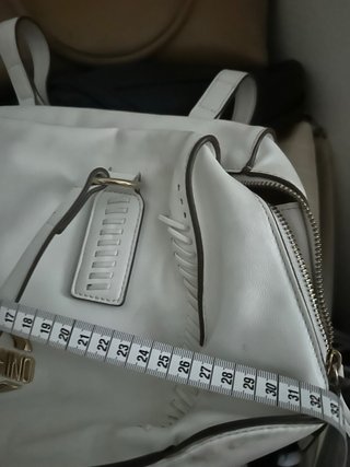 Borsa Love Moschino bianca con cuore oro