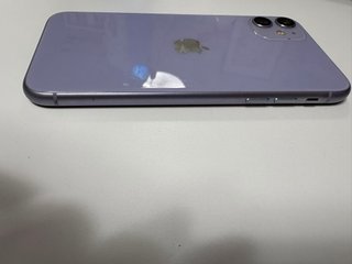 iPhone 11 Apple