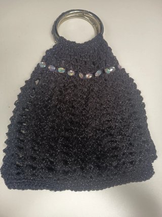 Bolso Crochet Negro con Abalorios y Aro