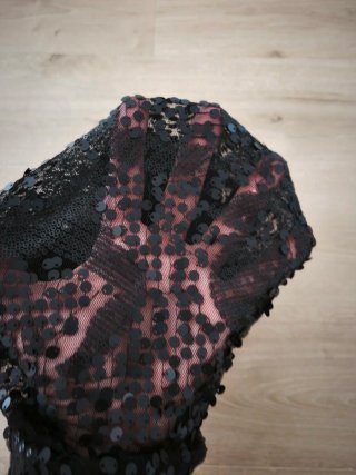 Camiseta lentejuelas negra