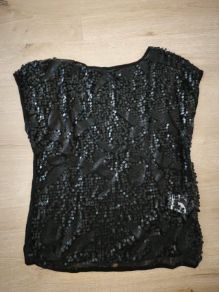 Camiseta lentejuelas negra