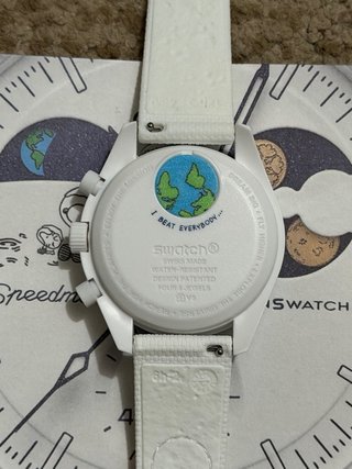 Omega x Swatch Mission To Earthphase Moonshine Gol