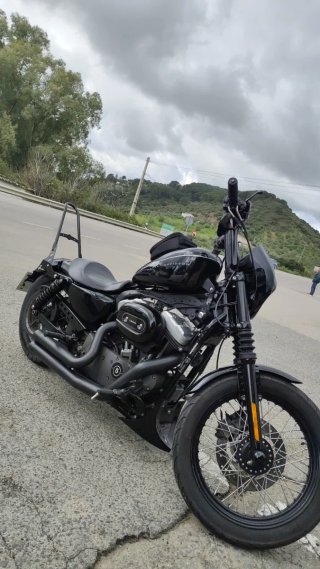 Harley Davidson Sportster Nightster 1200 Negra