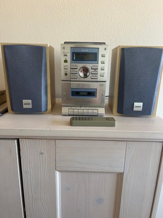 Equipo de música Sanyo DC-DA180