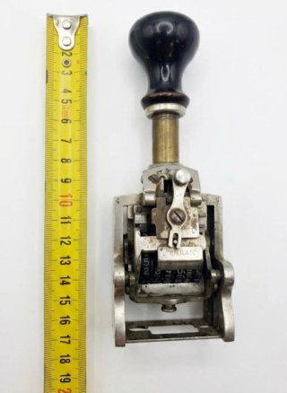Timbro numeratore anni '50