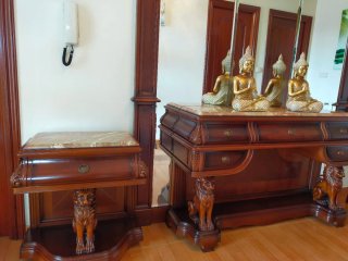 Mueble Castaño Macizo Entrada/Dormitorio