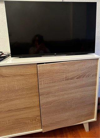 Televisor JVC Negro  smart tv 32 pulgadas