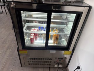 Mesas y Sillas de Cafetería