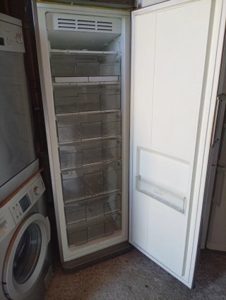 Congelador Vertical Fagor No Frost