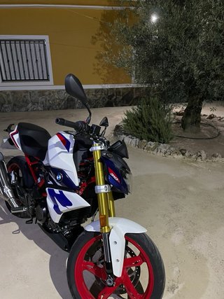 BMW G310R 2022 16500km ITV hasta 2028