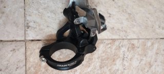 Desviador delantero Shimano FD-M676