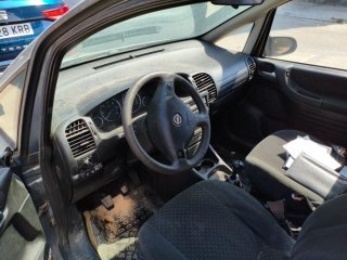 Opel Zafira 2003