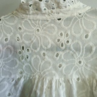 Blusa Blanca Euronice Bordada T.U. con Etiqueta.