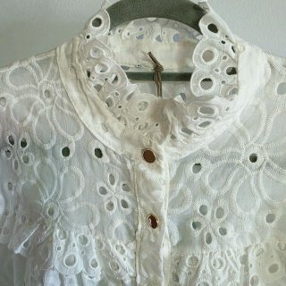 Blusa Blanca Euronice Bordada T.U. con Etiqueta.