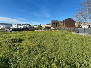 Terreno en venta en Perillo en Oleiros