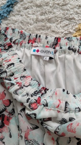 Falda Even&Odd Mariposas Talla L