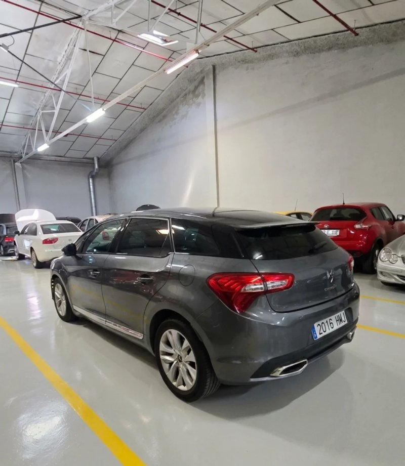 Citroën DS5 2012, foto 3