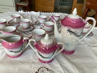 Juego de té japonés de porcelana