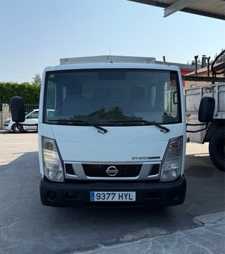 Nissan cabstar nt400