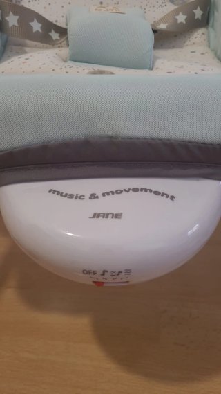 Silla mecedora Jane música y movimiento