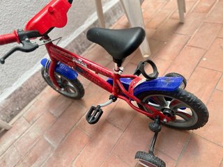 Bicicleta Infantil Spider-Man Roja y Azul